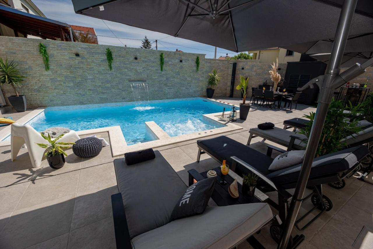 Tyra Delux Apartment ซาดาร์ ภายนอก รูปภาพ
