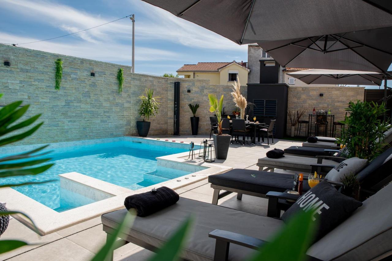 Tyra Delux Apartment ซาดาร์ ภายนอก รูปภาพ