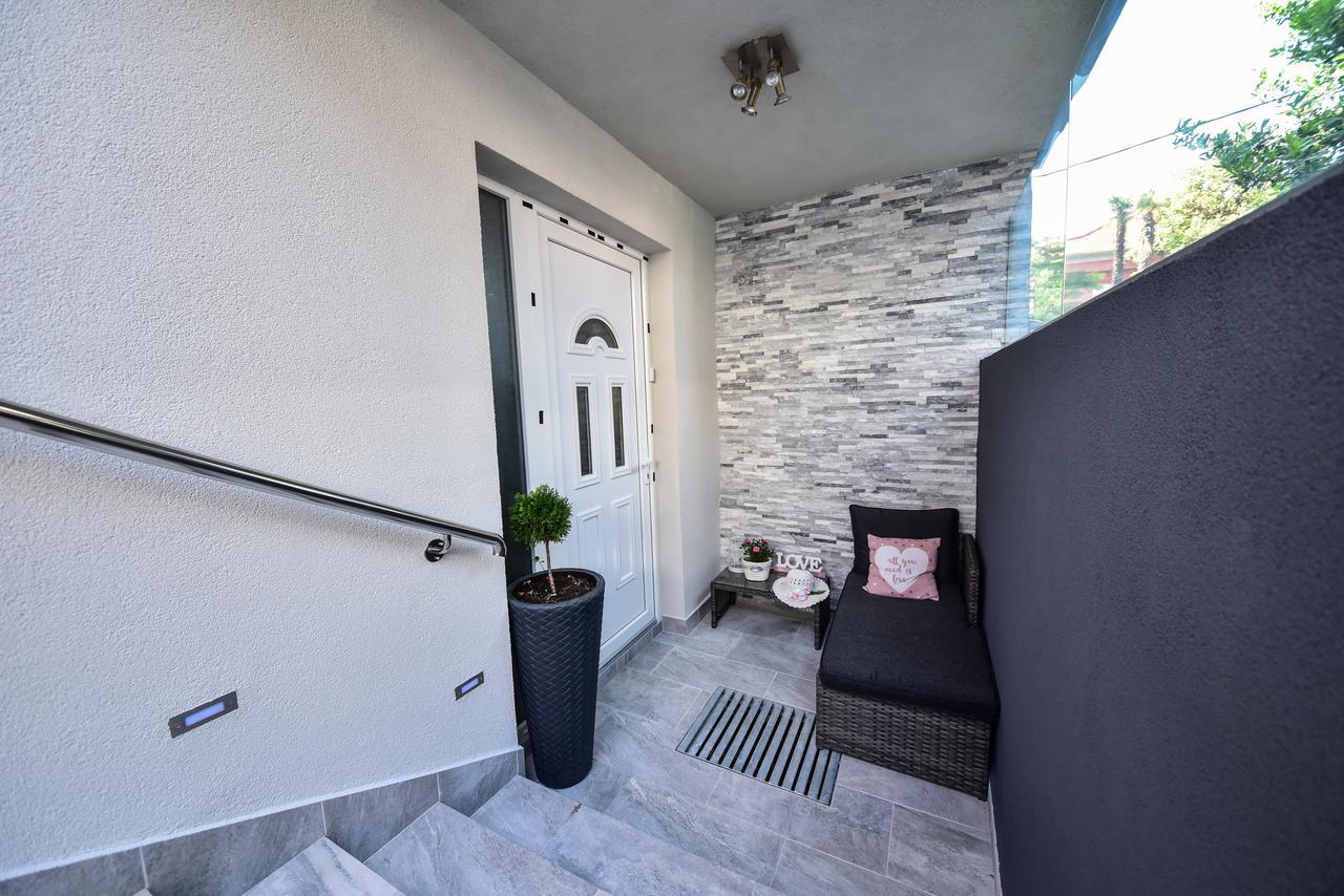 Tyra Delux Apartment ซาดาร์ ภายนอก รูปภาพ
